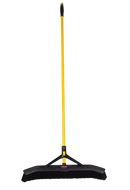 Rubbermaid MAXIMIZER Push to Center Push Broom